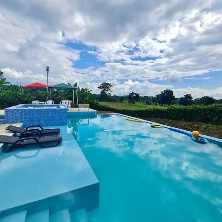 Finca En El Quindio Arrullo Cafetero キンバヤ エクステリア 写真